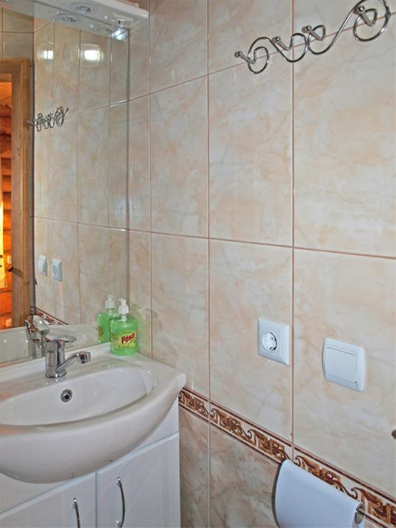 Spa Hotel Zoryani Karpaty Vyshka Room photo